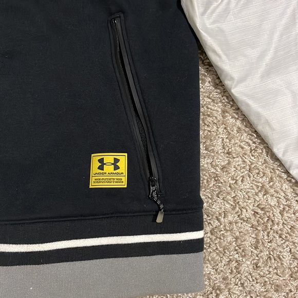 UNDER ARMOUR ALLSEASONGEAR UA BASKETBALL R.T.W. MEN`S XL JACKET 1254243 001 - Picture 5 of 11